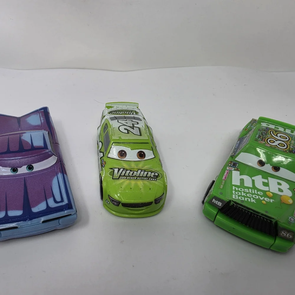 Disney Cars Plastic Miscellaneous Toy Lot 7